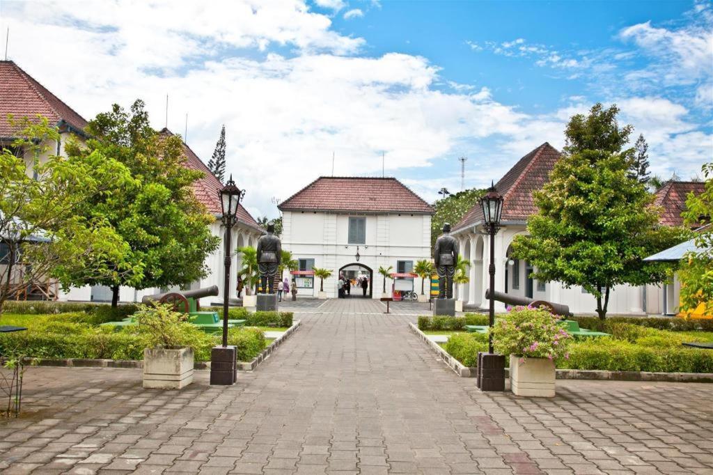 Hotel Tentrem Jogjakarta Buitenkant foto